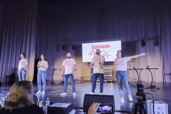 Медики Канева зібрали понад 63 тисячі гривень для підтримки Збройних сил України