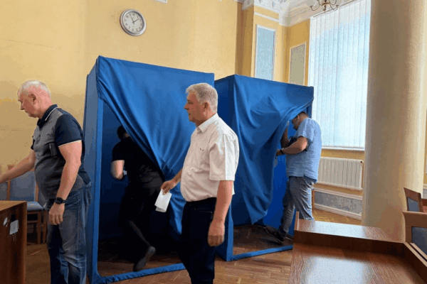 Черкаська облрада не підтримала відставку Підгорного