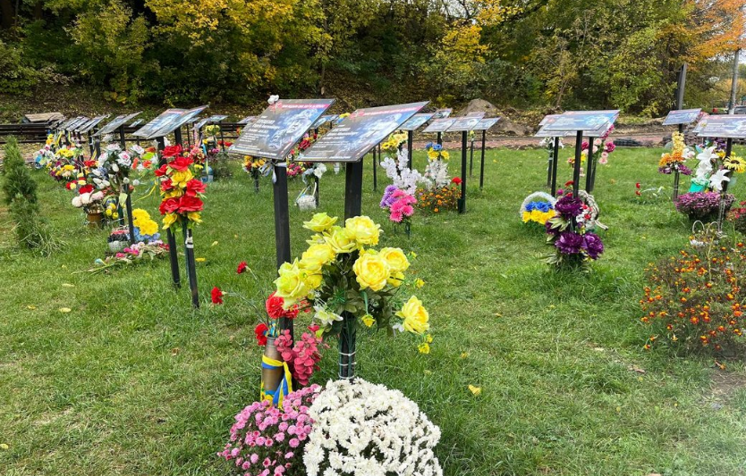 У Каневі триває суперечка щодо дизайну Алеї Героїв