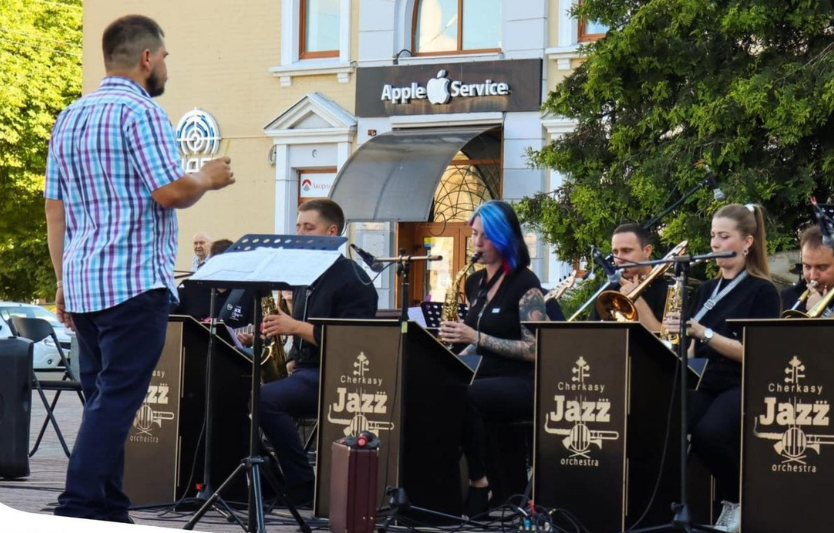Джаз-вечір у Черкасах: музика, імпровізація та незабутня атмосфера