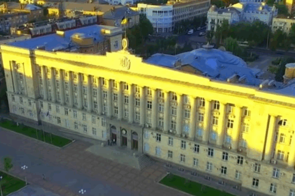 Робота Черкаської обласної військової адміністрації під час воєнного стану: оперативні дії та суспільна підтримка