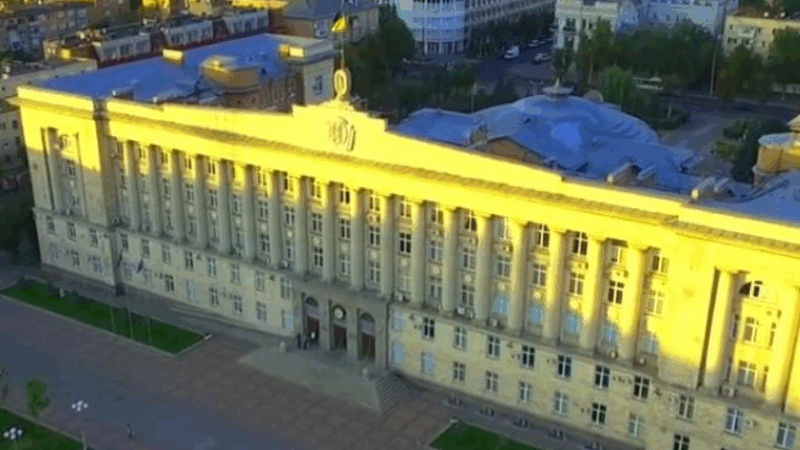 Робота Черкаської обласної військової адміністрації під час воєнного стану: оперативні дії та суспільна підтримка